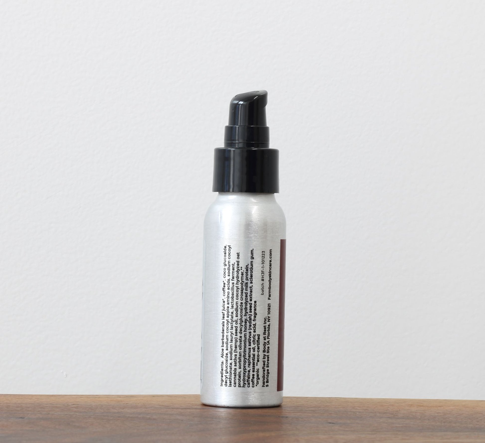 Hey Joe caffeinated face wash ingredients with freshly brewed coffee and it smells just like espresso