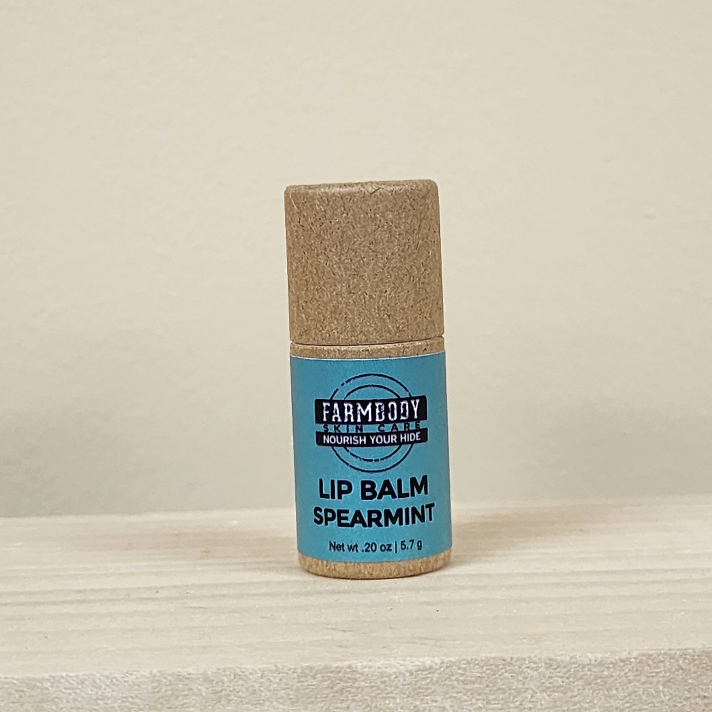 Bálsamo labial, nutrido por la naturaleza